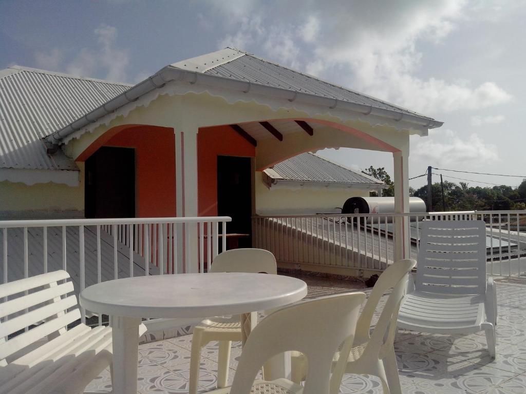Maison Des Alizes Gros Cap Rum bild